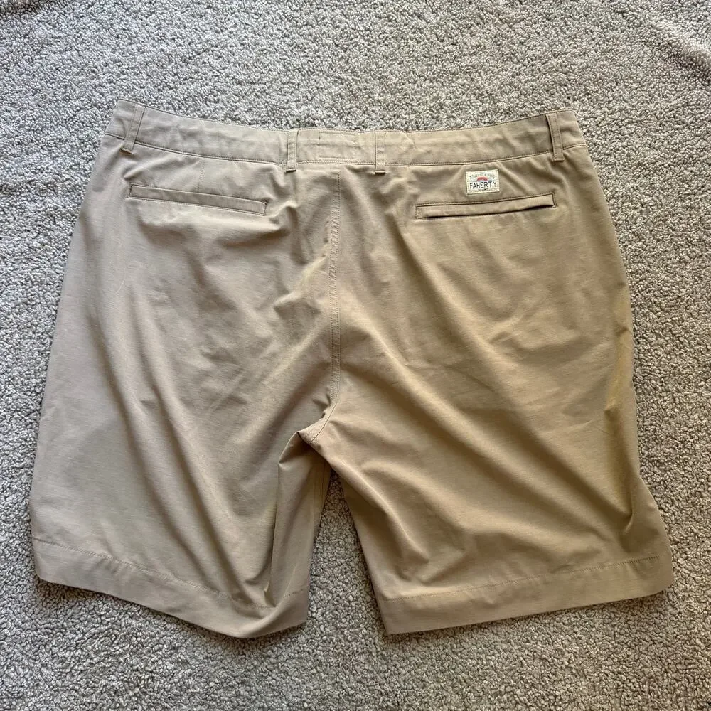 Faherty Men’s All Day 9” Shorts Khaki Sz 40 EUC